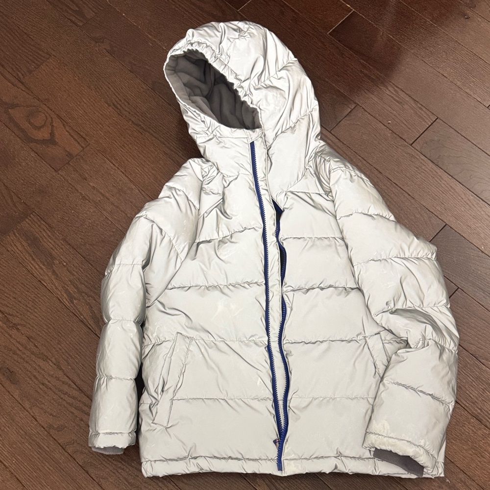 J. Crew boy‘s silver / Gray Hooded Puffer Jacket